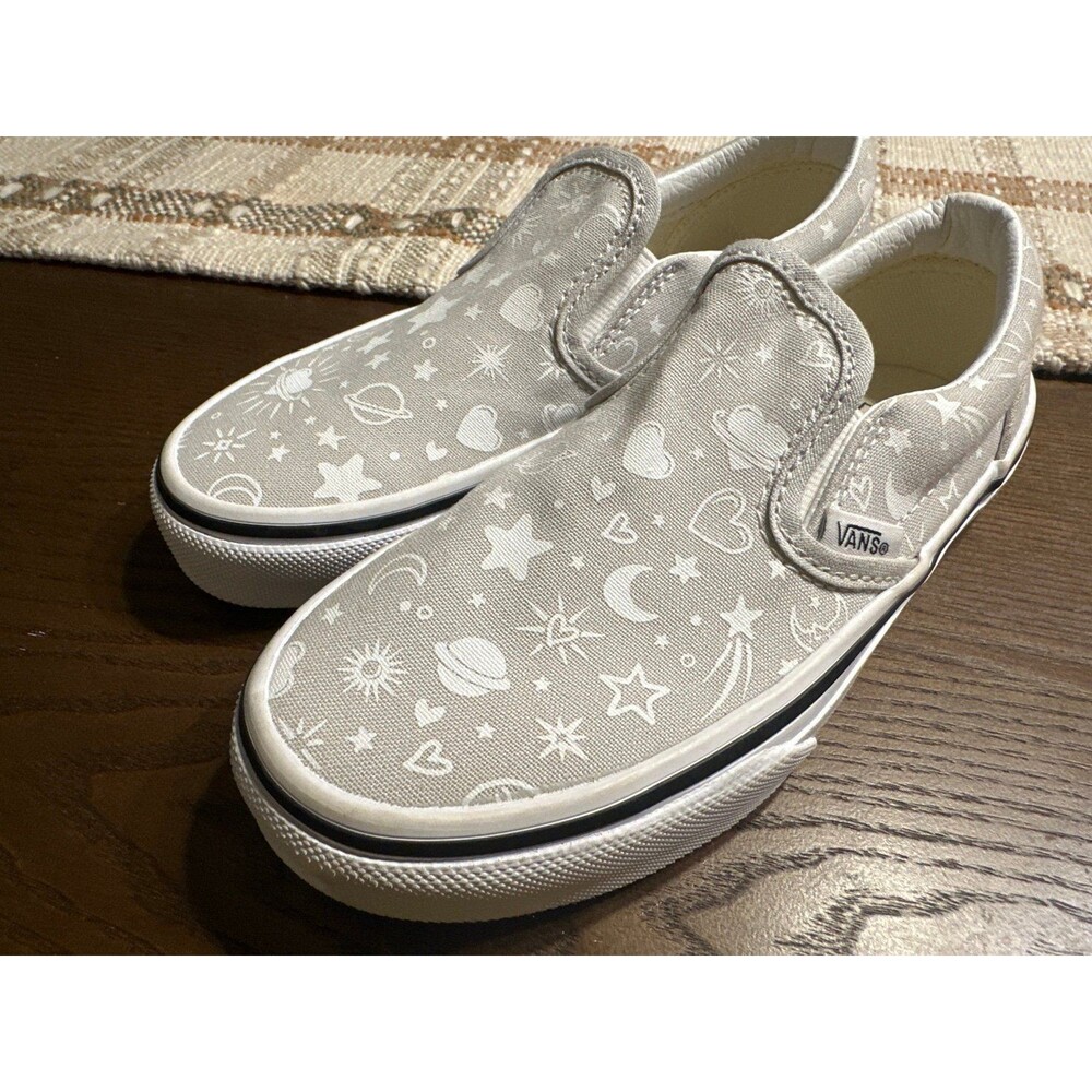 Vans Kids Size 1 Gray Celestial Slip-On Sneakers Stars Moon Hearts